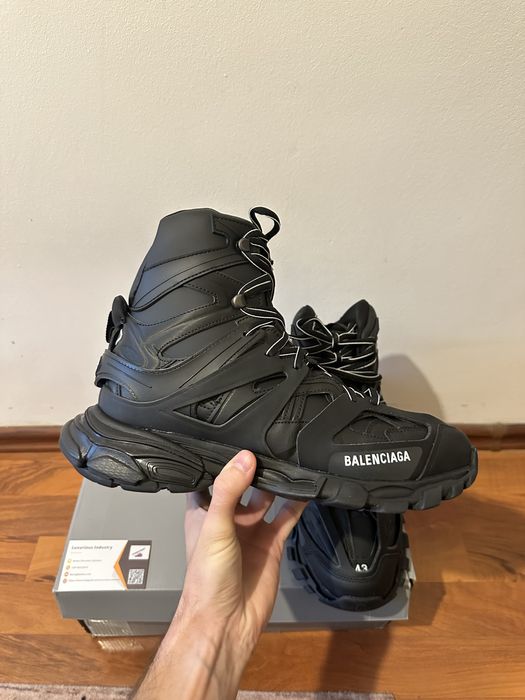 Balenciaga Track High Black