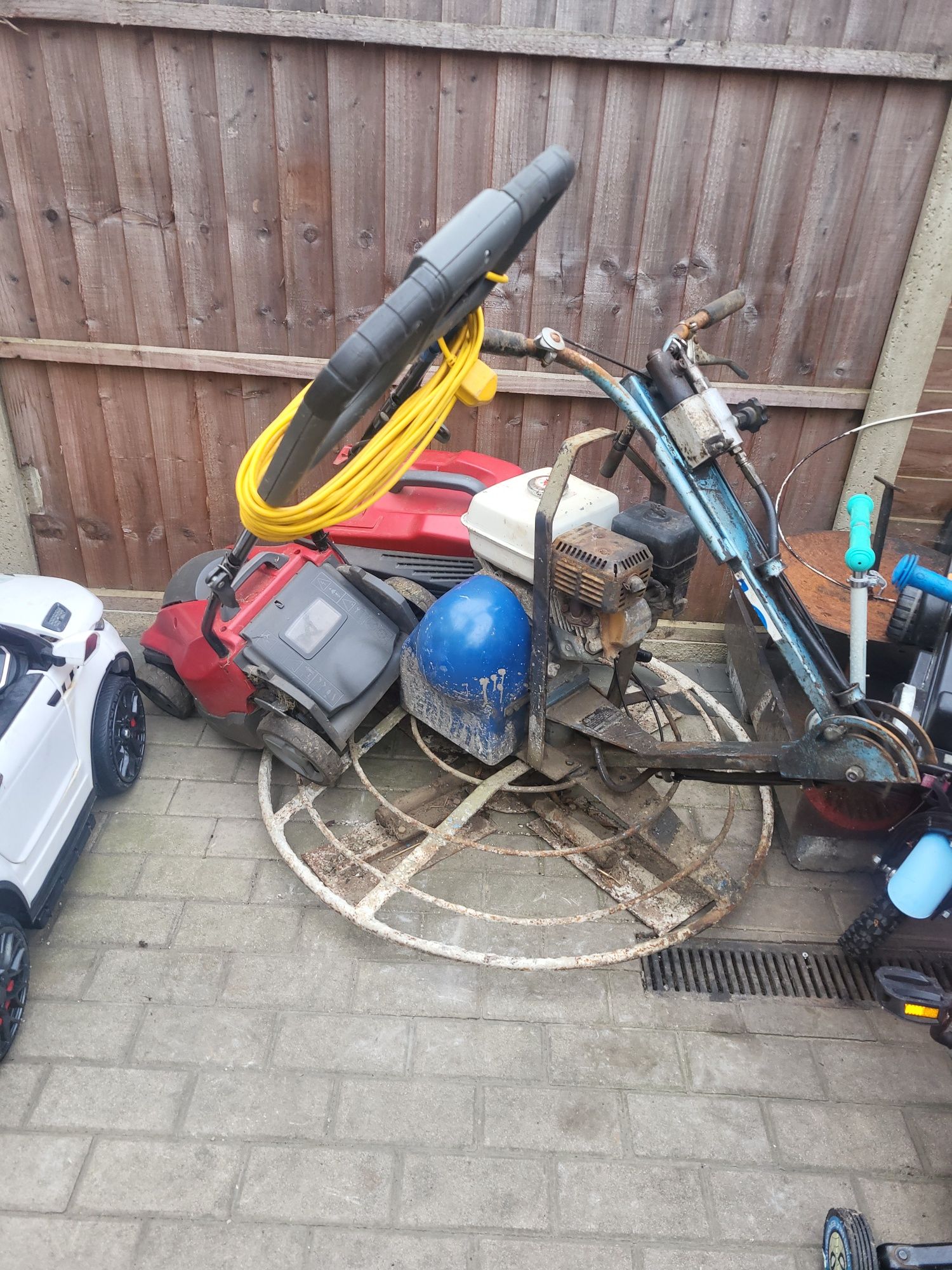 Elecopter sape finisor beton  honda