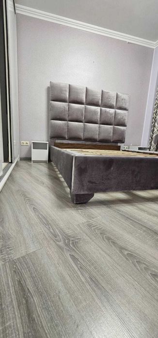 Кровать в спальню