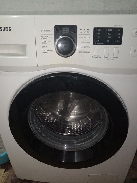 Продам стиральную машину б/у