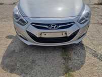 Far faruri stanga dreapta Hyundai i40