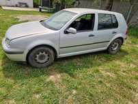 Dezmembrez golf 4