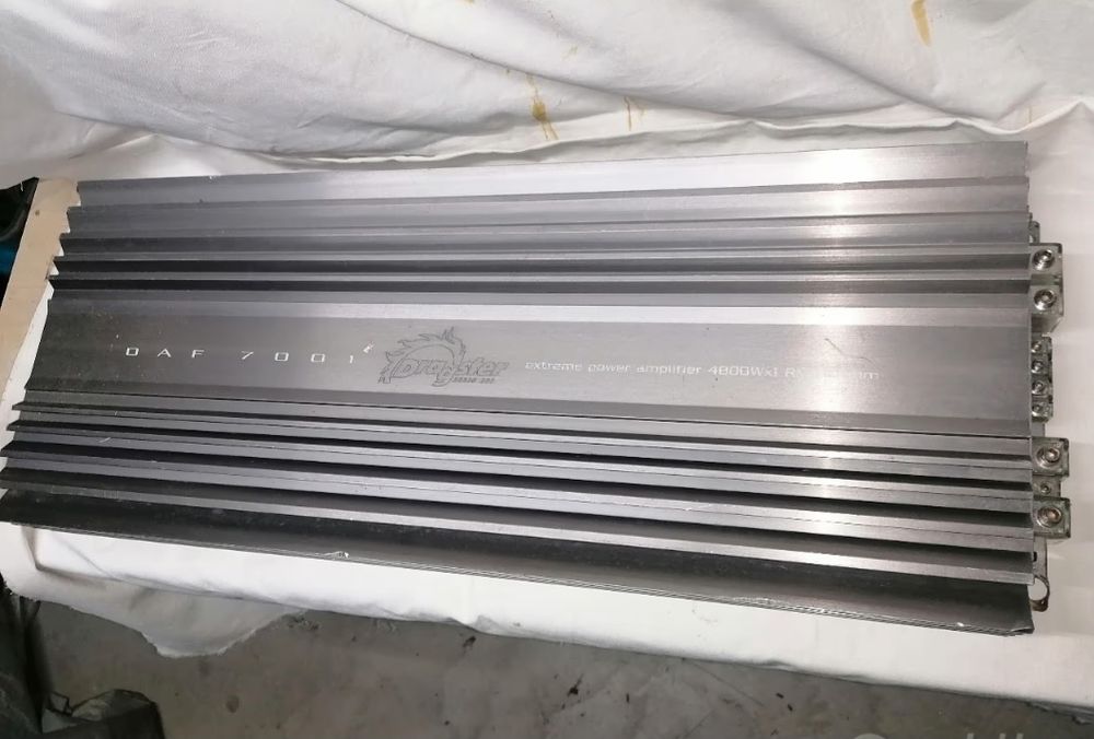 Усилвател Моноблок Dragster DAF7001 _5kw/1ohm