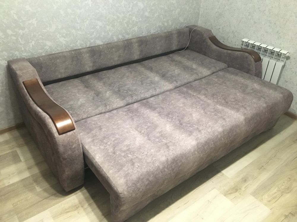 Продается  диван