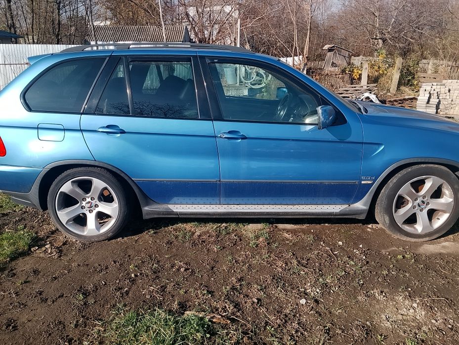 Dezmembrez BMW X5 2004