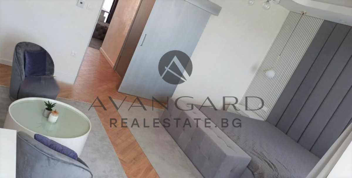 Продава се Къща в Пловдив, Остромила - 388 кв.м за 1225 €/кв.м - Снимка #6