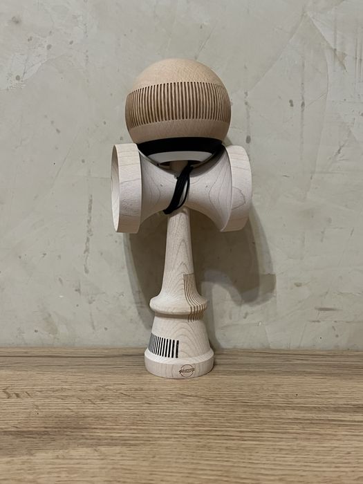 Kendama Sweets Broken Bones