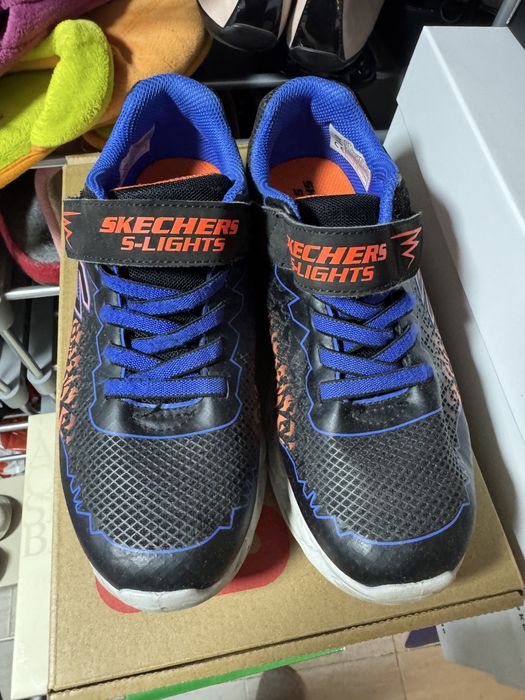 Запазени Scatchers 35.5 номер