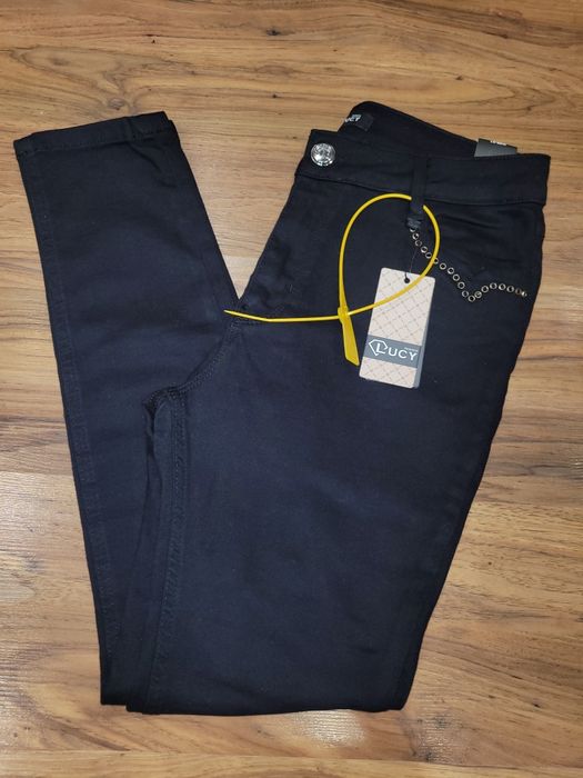 Нови черни дънки Lucy