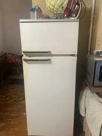 Продам холодильник Минск-15