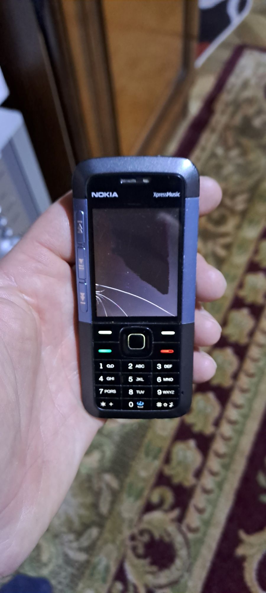 Vând 2 Telefoane Motorola V360 și un Nokia 5310 XpressMusik