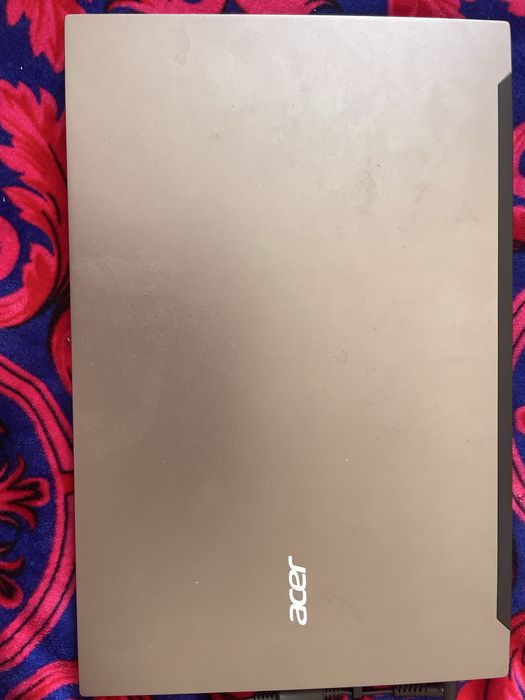 Acer aspire 3 512g