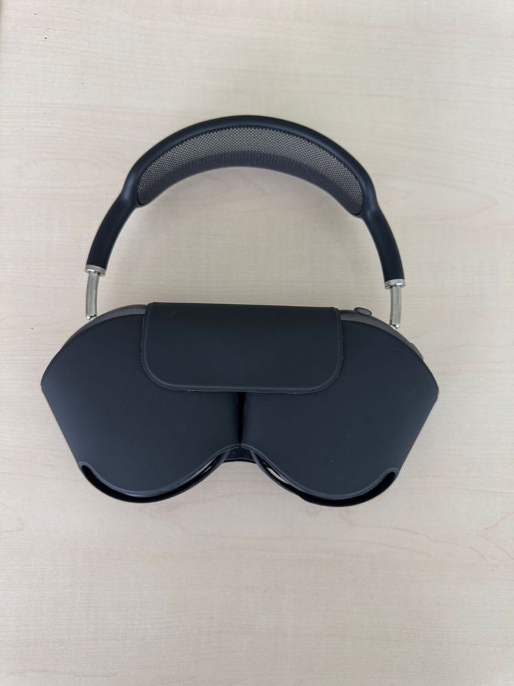 AirPods Max Space Gray