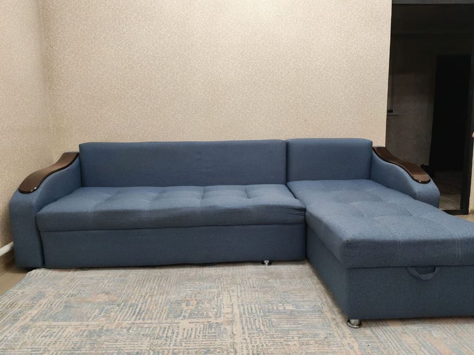 Продается диван !