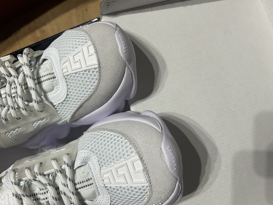 Versace Chain Reaction