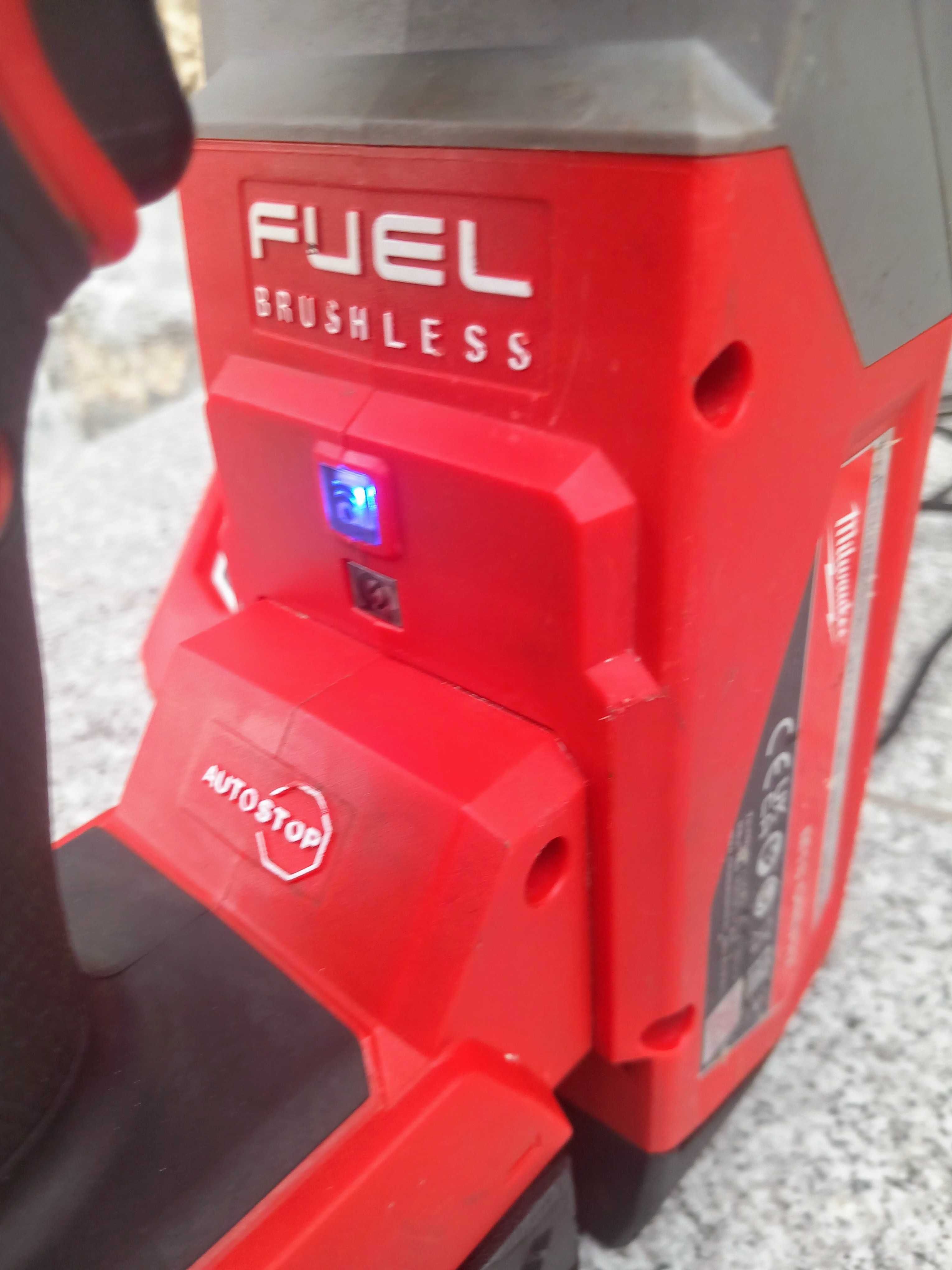 Milwaukee M18 ONEFHX Перфоратор