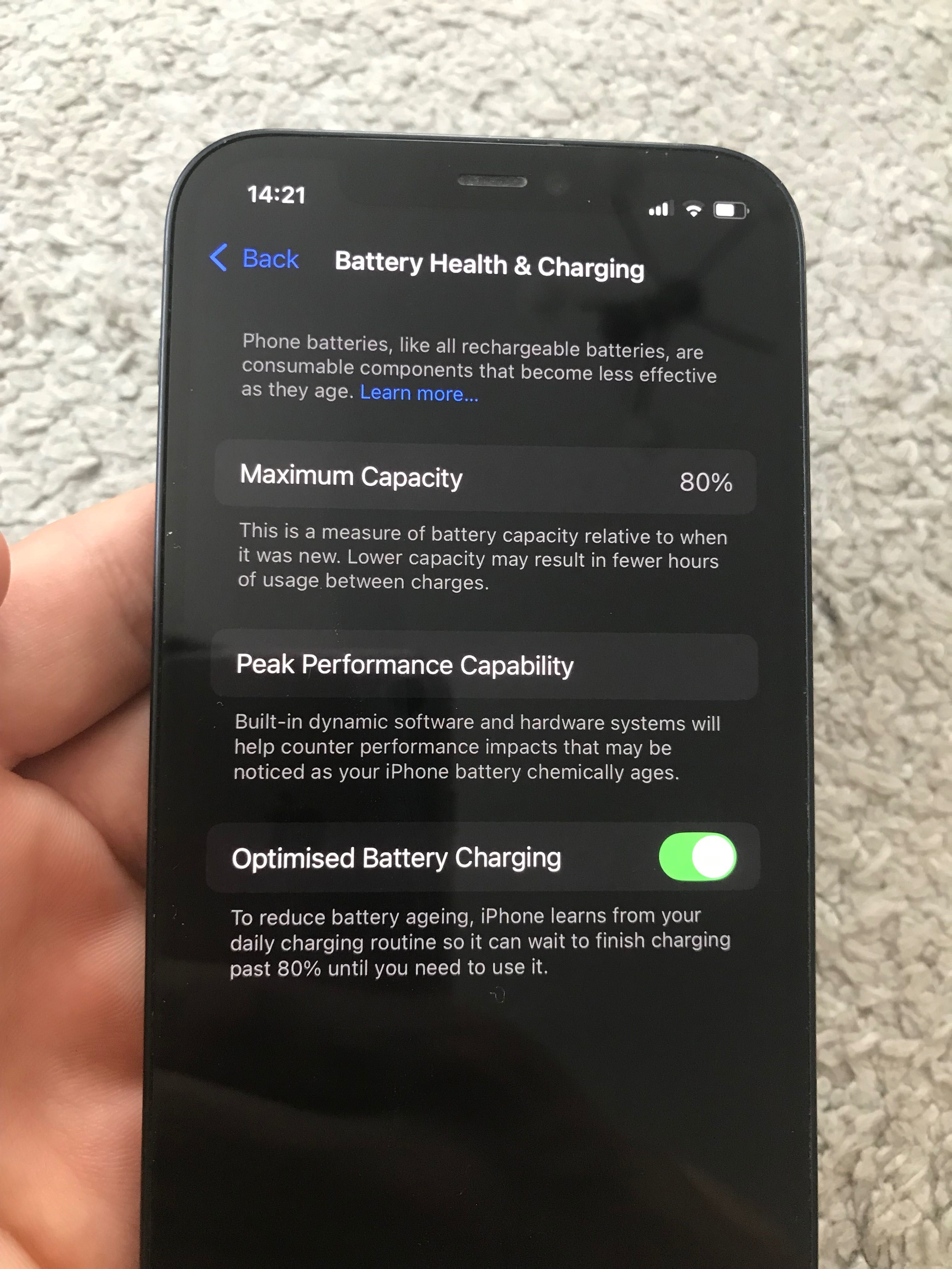Iphone 12 64 gb.