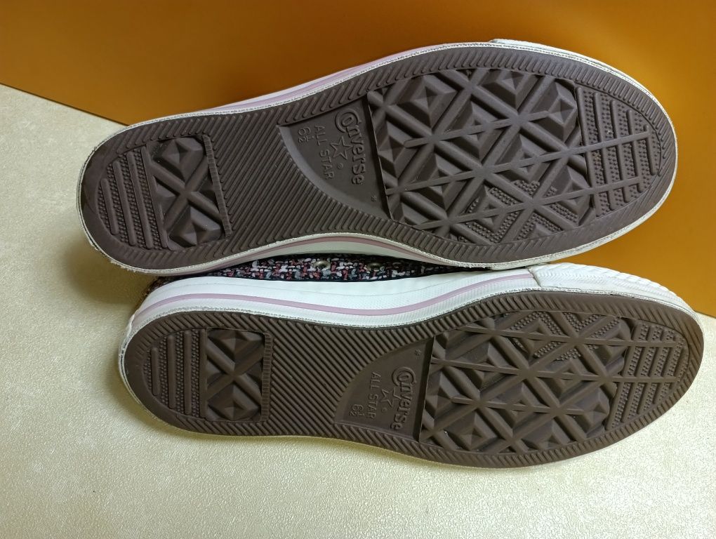 Converse N 39,5 плетени - 25 лв