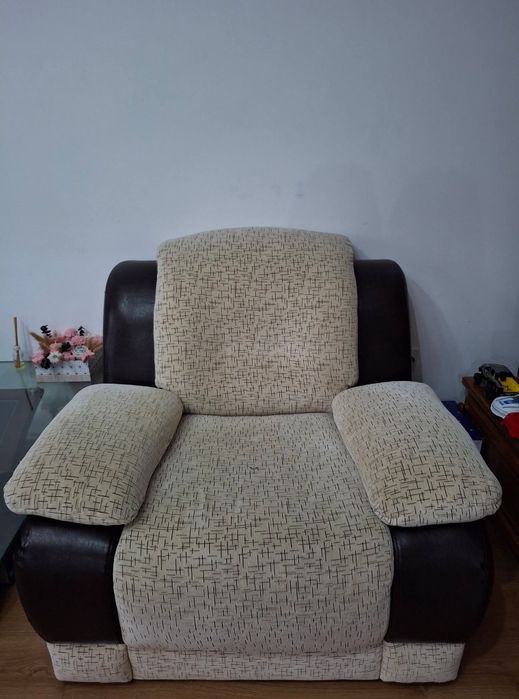 Canapea plus fotolii