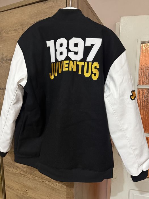 Geaca adidas juventus