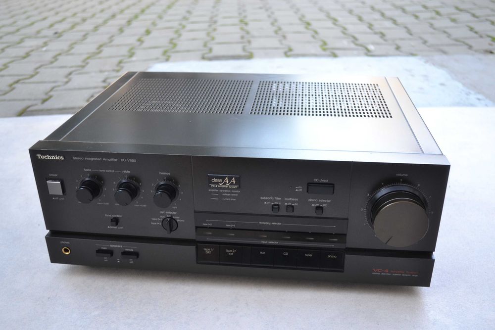 Amplificator Technics SU V 650