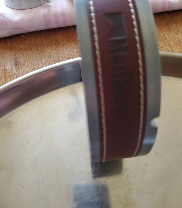 Scrumiera din metal greu Marlboro