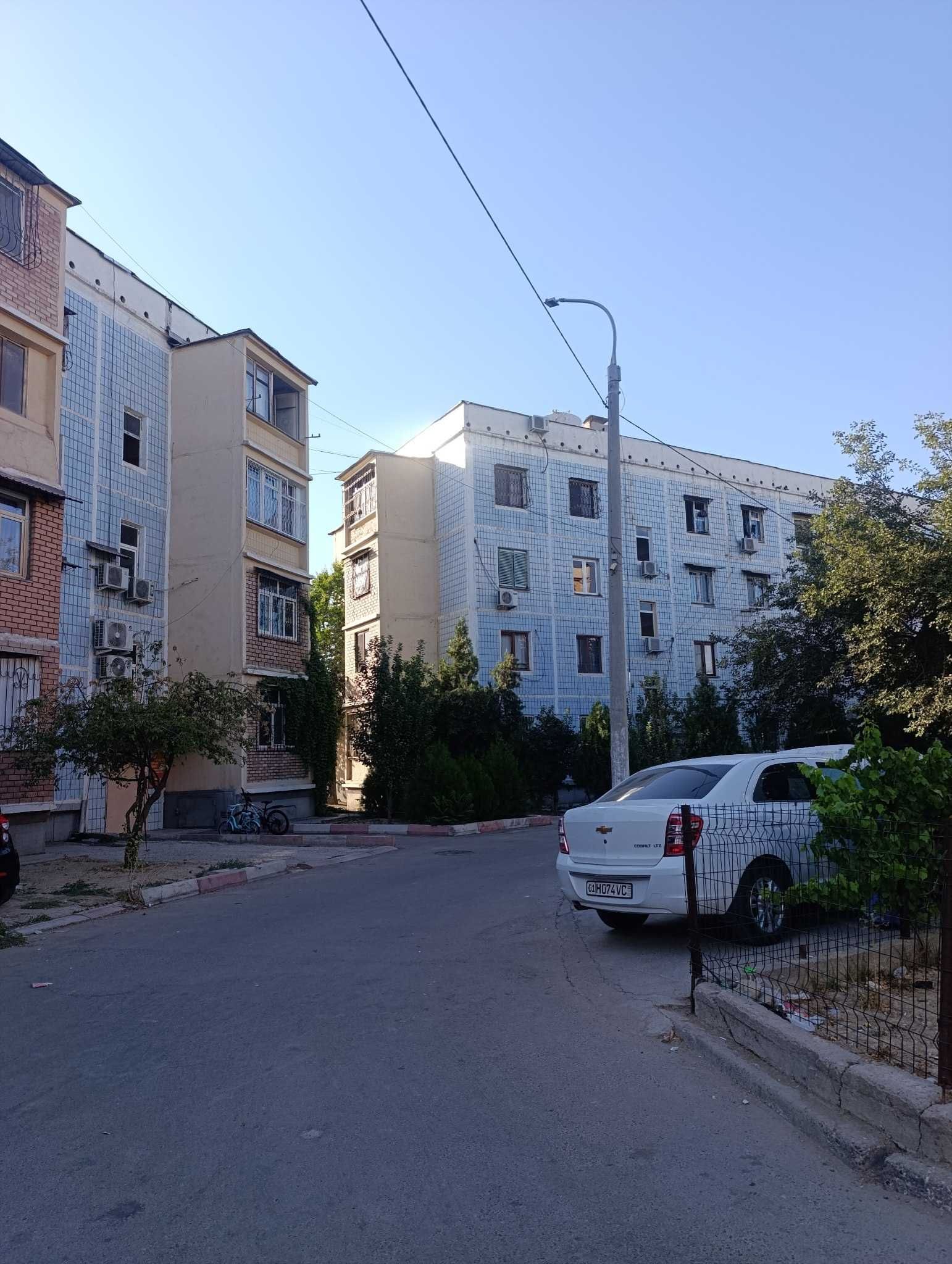 Algoritm Qizil Sharq Алгоритм 8-dom 2 xona 4 etaj 59²