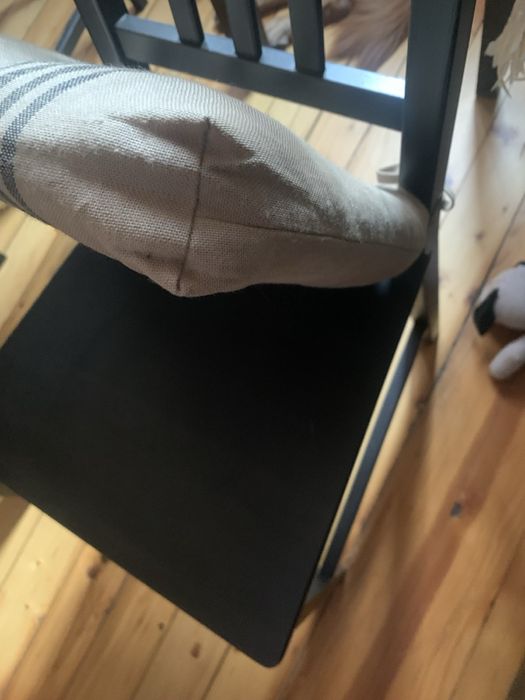 Столове от масивно дърво, почти нови – IKEA