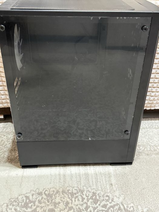 Carcasa Aqiris 4 ventilatoare