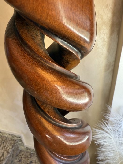 Cuier din lemn masiv