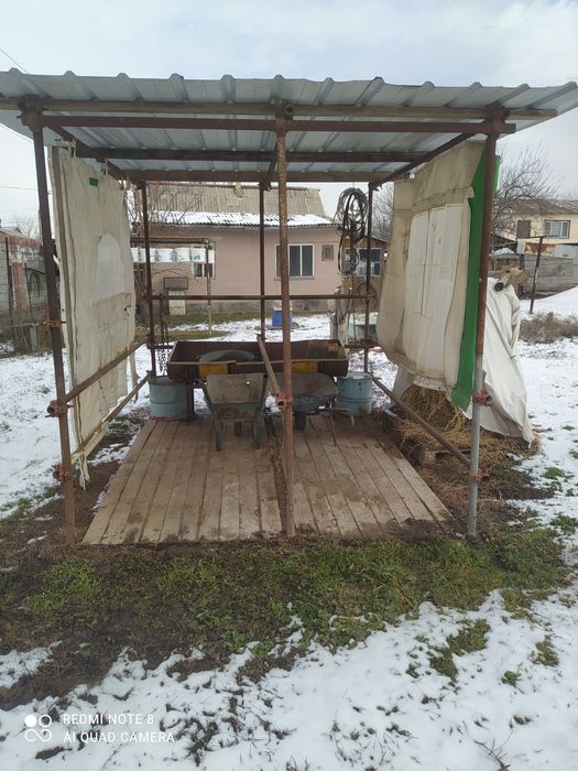 Продам навес для животных