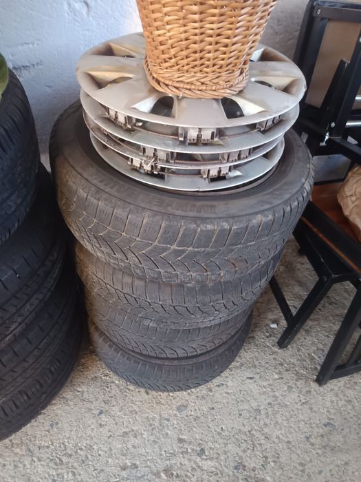 Автомобил Рено модус