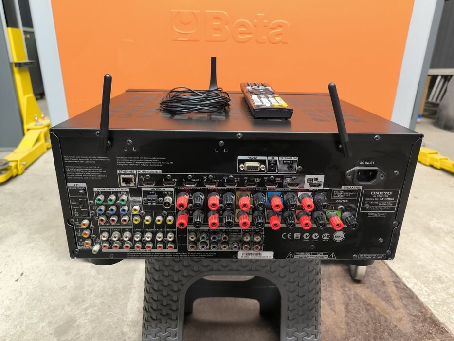 Onkyo tx nr 828 7.2 channel 180watt