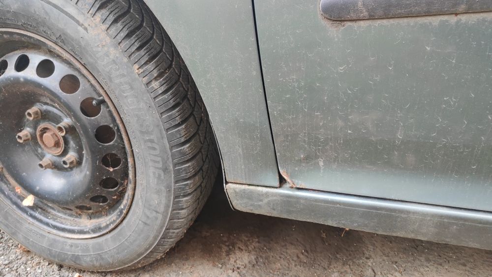 Vand golf 5 pentru dezmembrare