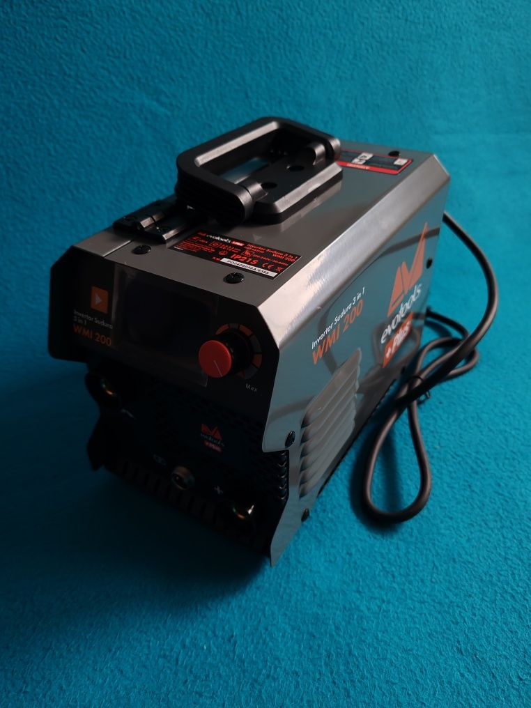 Invertor de sudura 3 in 1 , 200 A ( MIG, MMA si TIG)