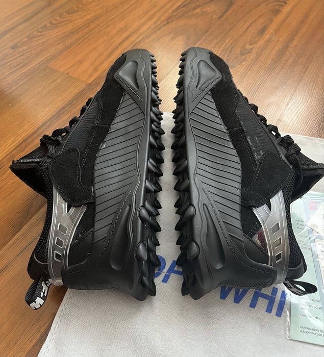 Off-White Odsy 1000 44-ти номер маратонки