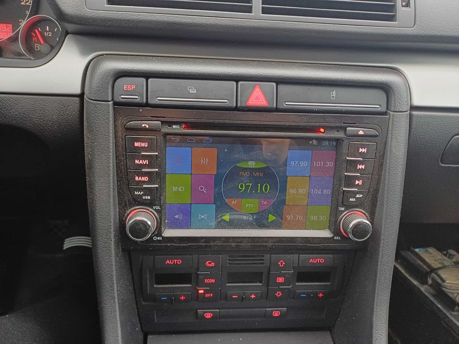 Portiere AUDI A4 B7 gri LY7W 2.0 TDI BPW automat JZU