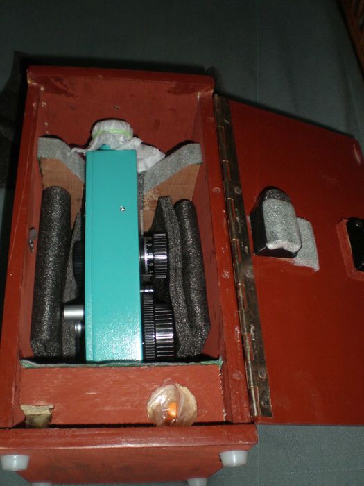 Рефрактометр (модель: R-8), пр-во Индия