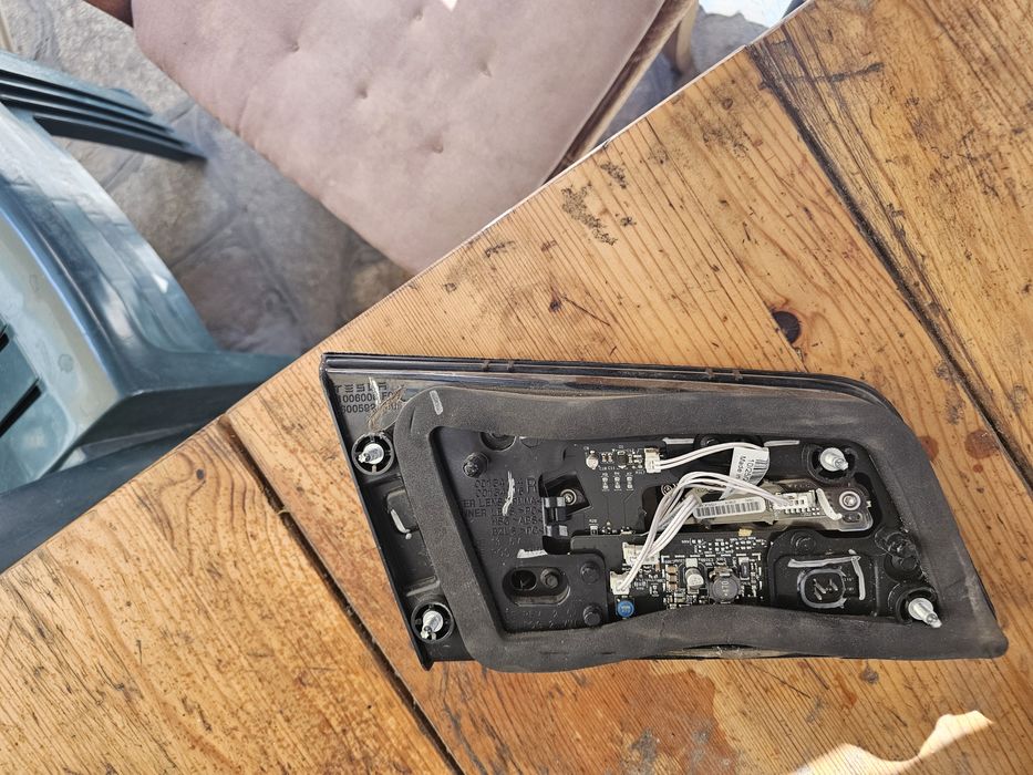 Стопове за Тесла модел s