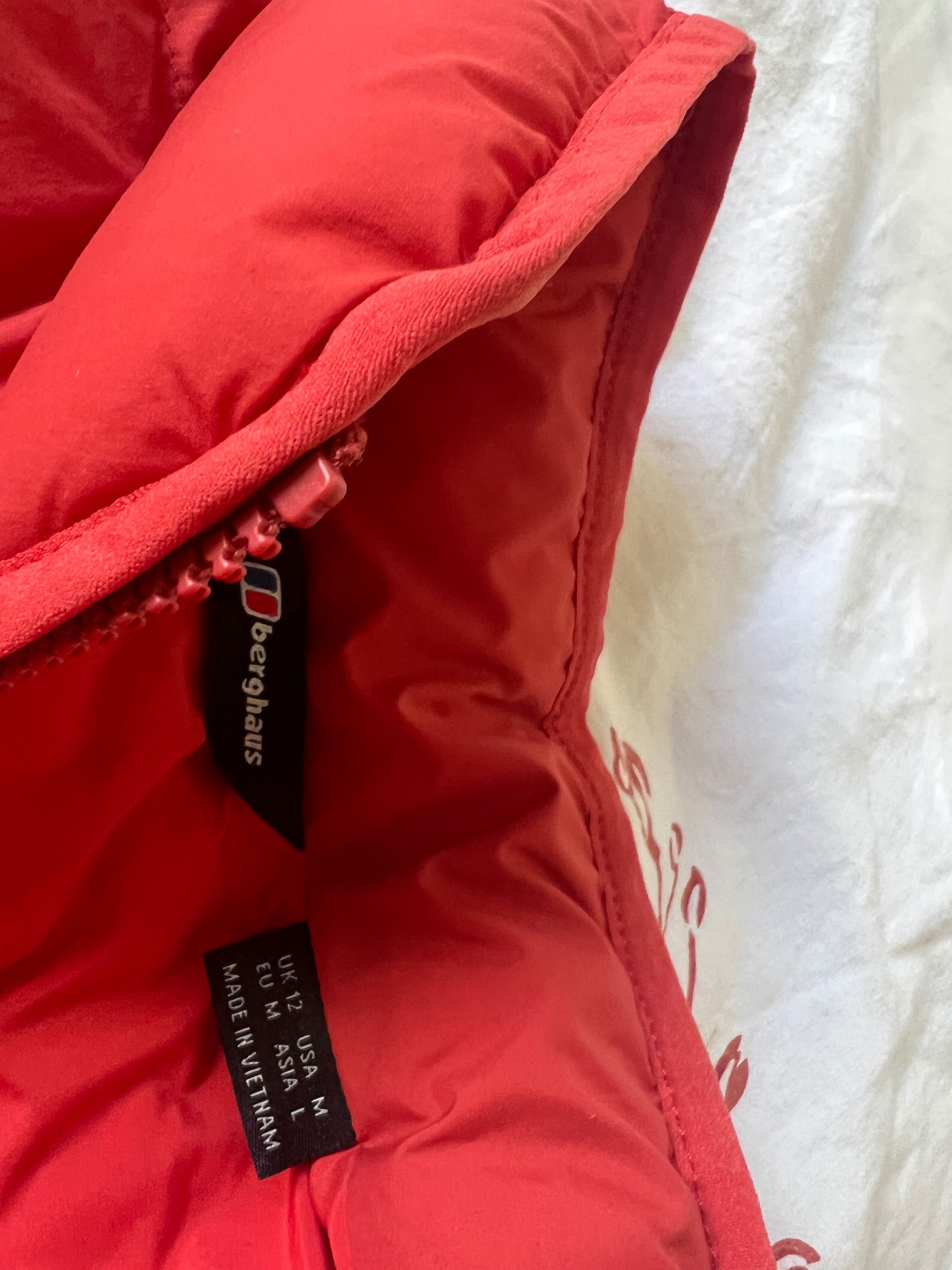 Преходно дамско яке Berghaus размер М