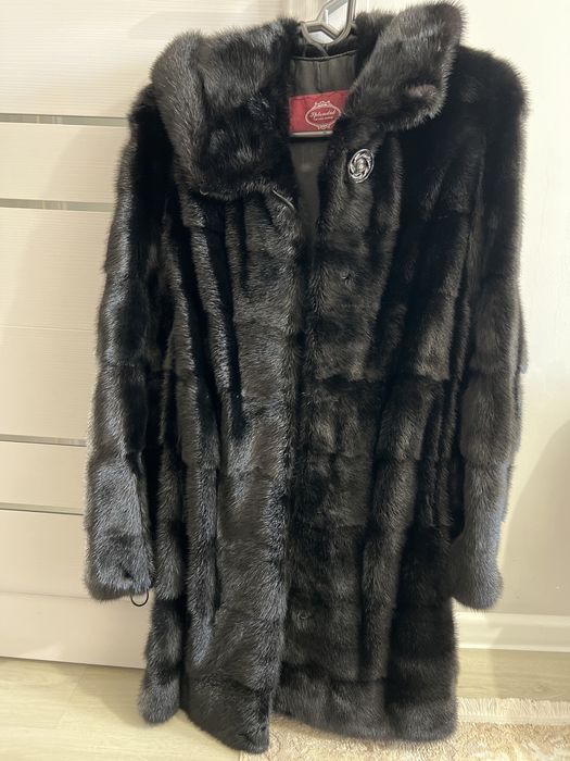 Шуба в отличном состоянии 42 44 размер