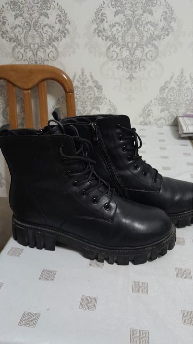 Женские ботинки зима