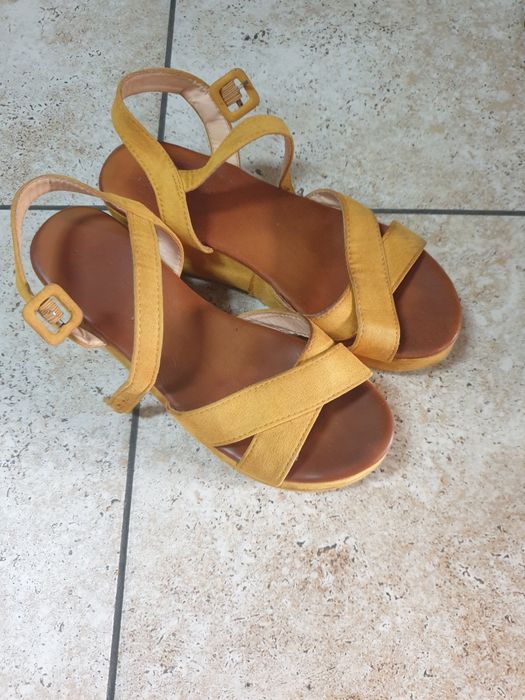 Sandale elegante/ casual