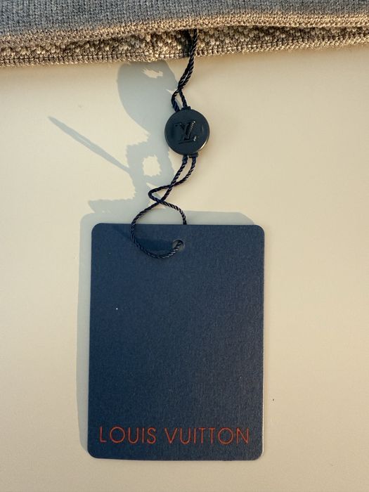 Caciula Louis Vuitton