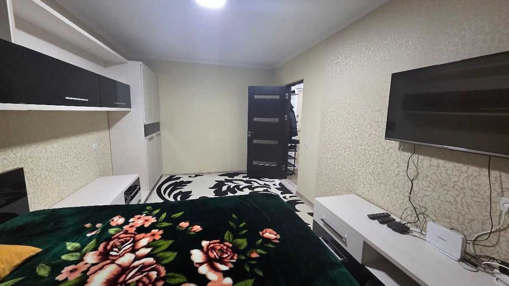 Дава се под наем Едностаен апартамент в София, Иван Вазов - 46 кв.м за 348.84 € - Снимка #1