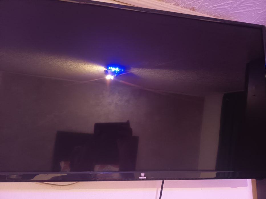 Am 2 tv fara net unul orion și unul nei  diagonala de 80 cm