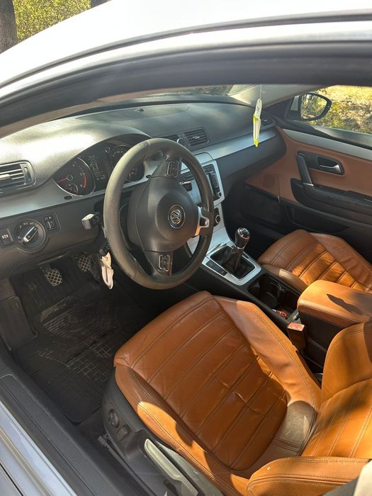 Vând vw Passat cc