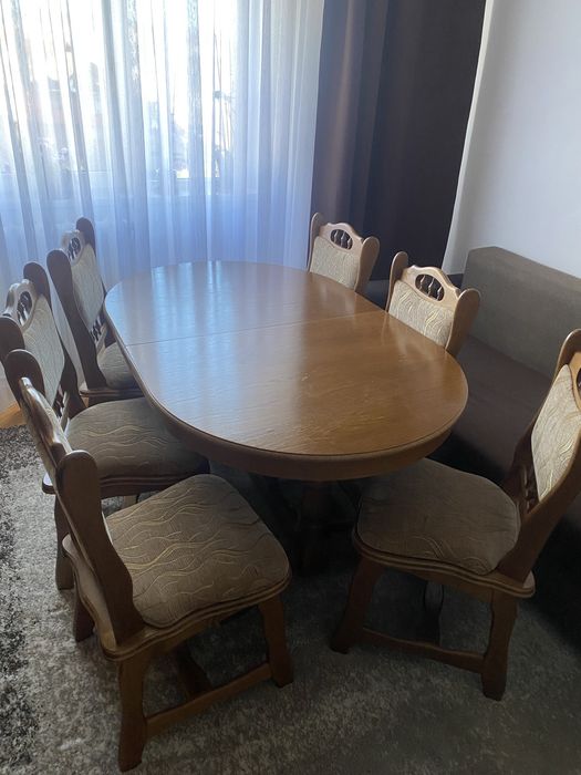 Vand masa din lemn masiv + 6 scaune