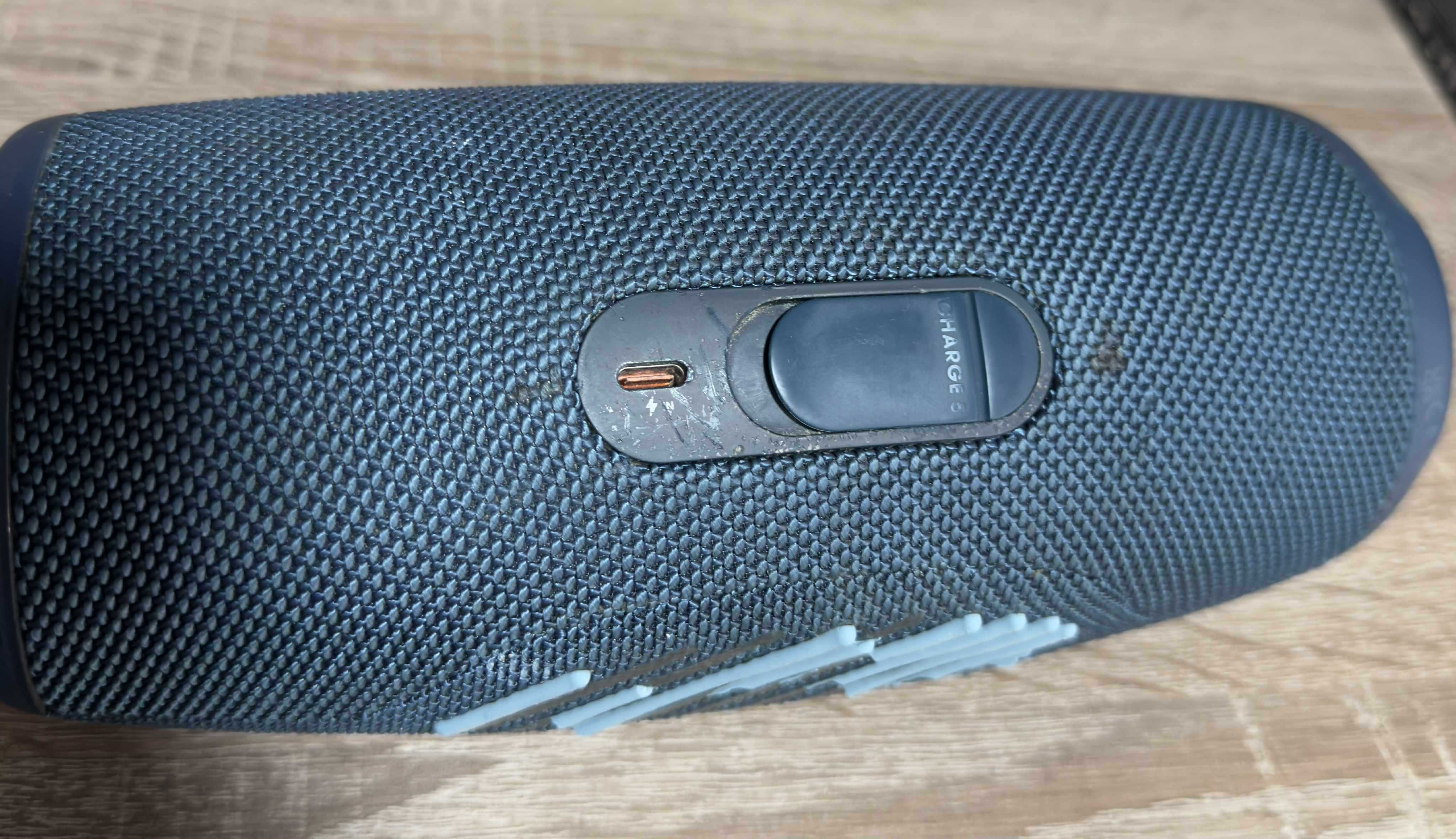 Колонка JBL Charge 5