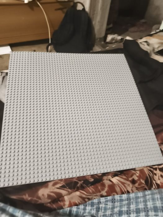 Продавам lego платформа